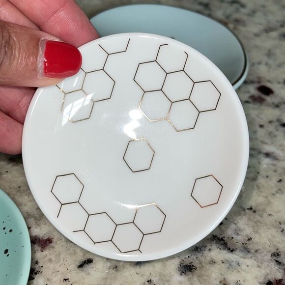 Trinket Jewelry Dish Set of 4 approx. 3” round - Picture 6 of 7